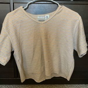 Beige and black striped cropped tee